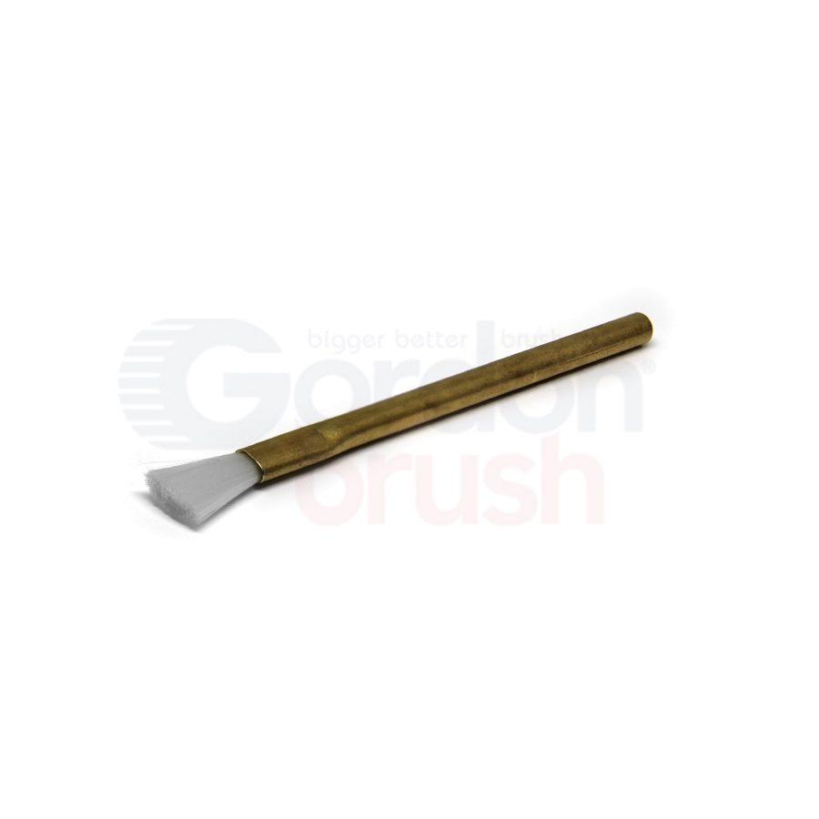 1/4" Diameter .003" Nylon Fill 11/16" Trim and Brass Handle Applicator Brush