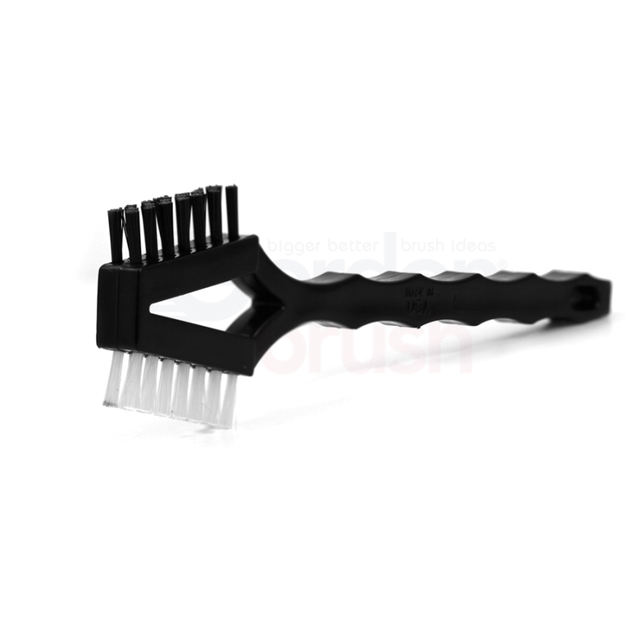 3 x 7 Row 0.012" Nylon and 0.016" Nylon Bristle, Plastic Handle Double-Headed Brush