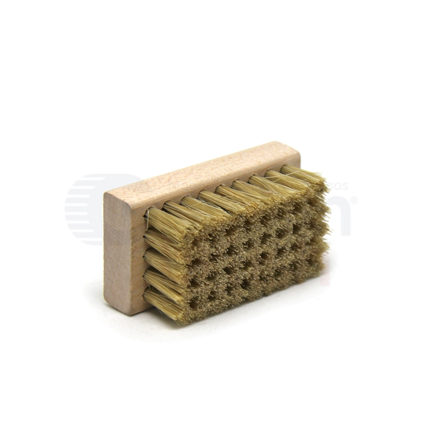 https://www.gordonbrush.com/productphotos/hog-bristle-2-1-2-x-1-3-8-wood-block-scrub-brush-869904ck-3333.jpg